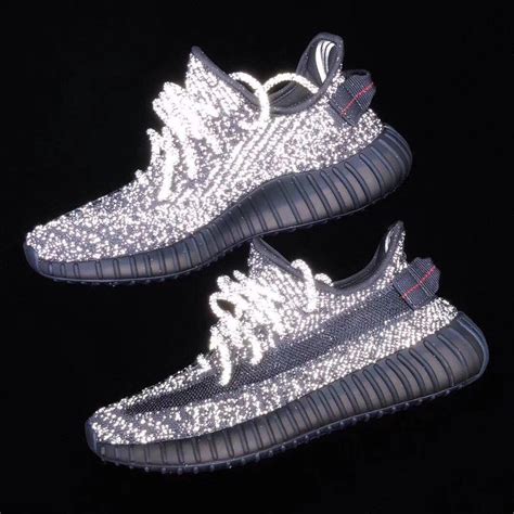 yeezy boost 350 black reflective